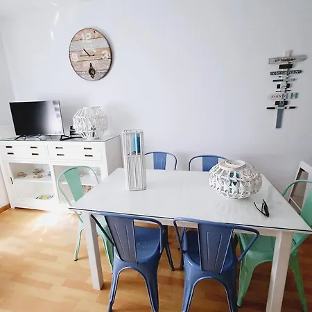 Beautiful 3 Bedroom, Carihuela * טורמולינוס