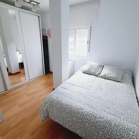 Beautiful 3 Bedroom, Carihuela Apartment *