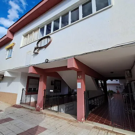Beautiful 3 Bedroom, Carihuela Apartment